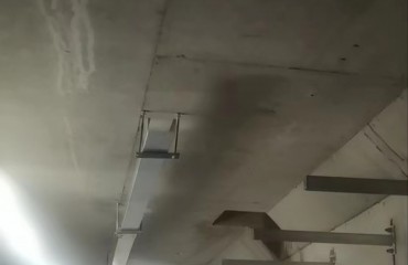 通信支架
